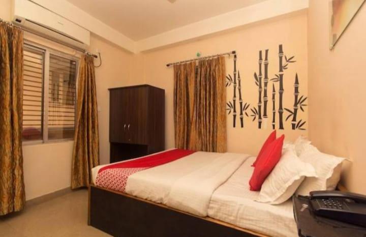 Skyline Lodge Siliguri Buitenkant foto